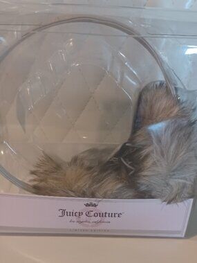 NWT Juicy Couture Limited Edition Leopard Fuzzy Headphones fits plug 3.5mm